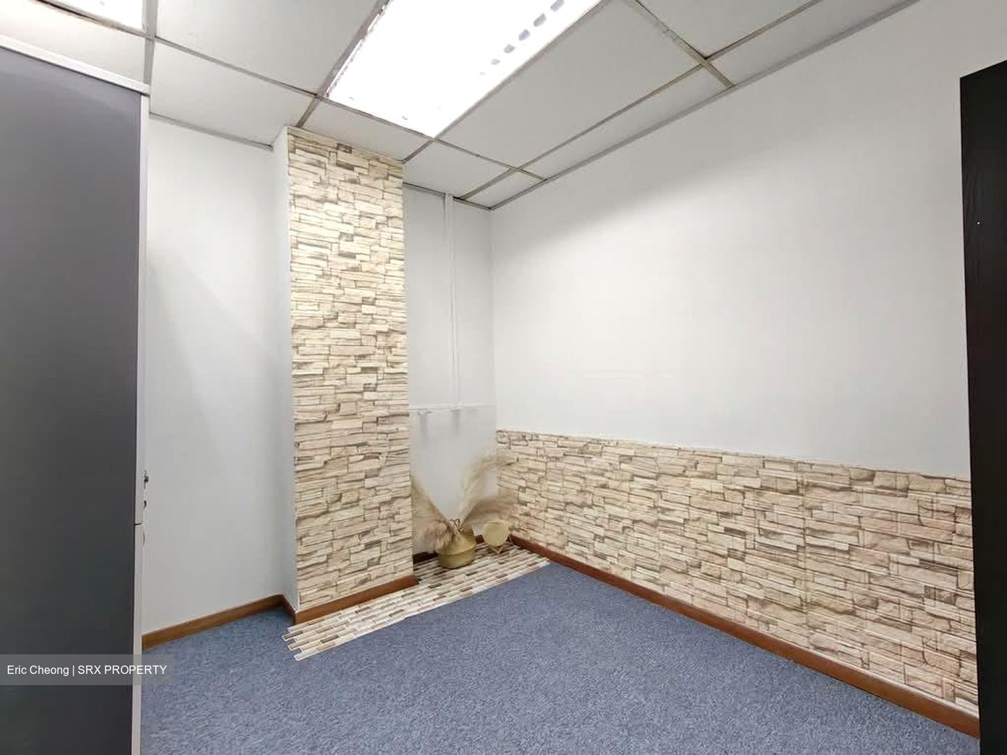Manhattan House (D3), Office #589666221